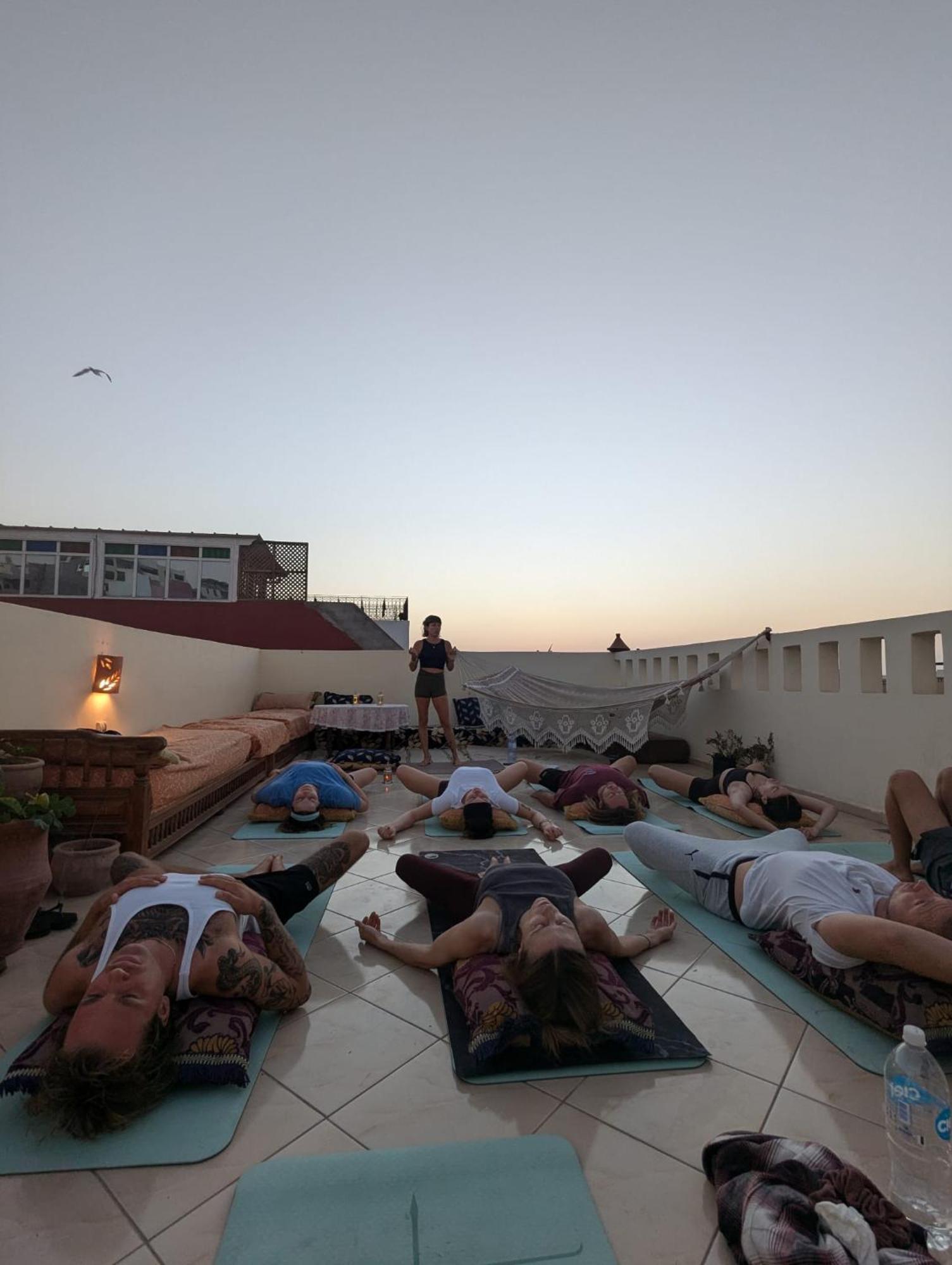 Chill Surfer Hostel Tamraght Exterior photo